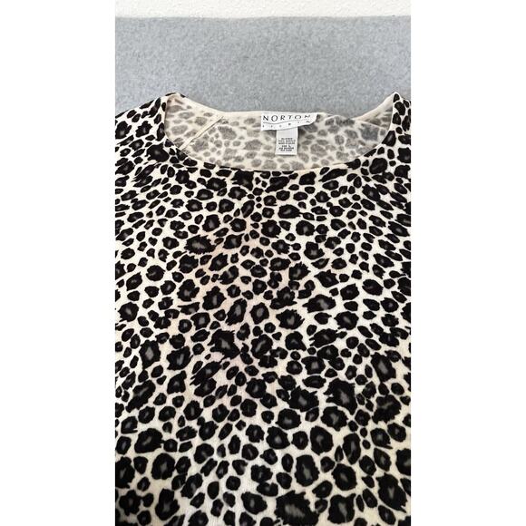 Norton Studio Womens Sweater Top Animal Print Faux Fur Cuffs Mob Wife SZ Large - Picture 5 of 9